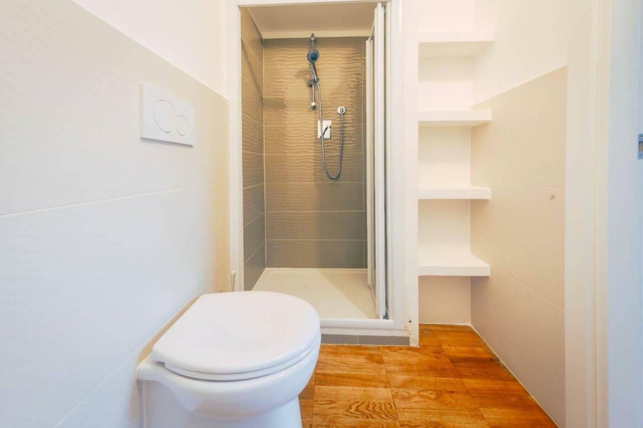 Trastevere Glasshouse 3* Rom